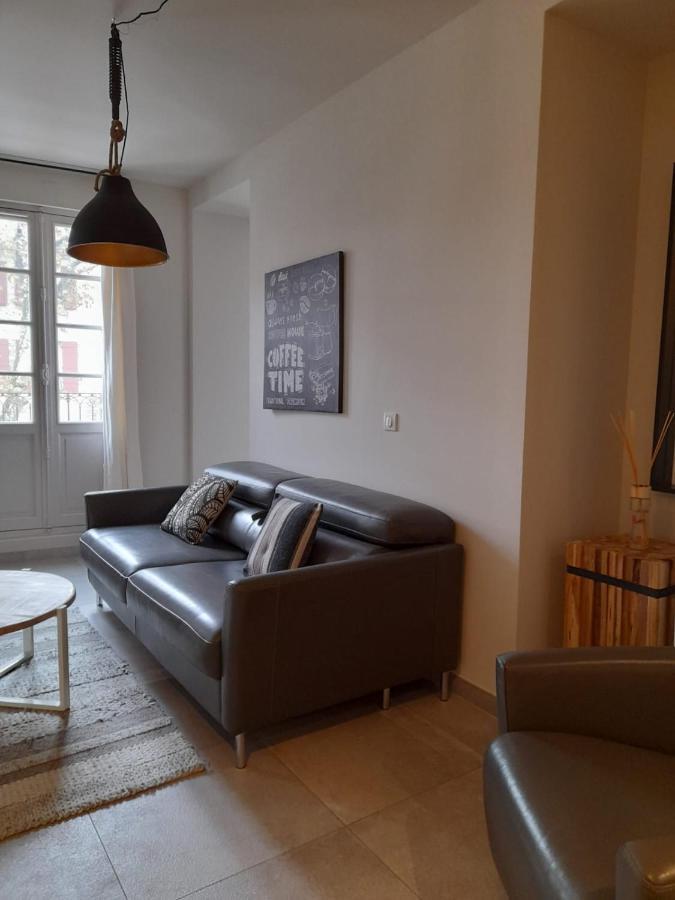 Apparts Et Lofts Bistrot Des Alpilles แซ็งต์-เรมีย์-เดอ-โพรวองซ์ ภายนอก รูปภาพ