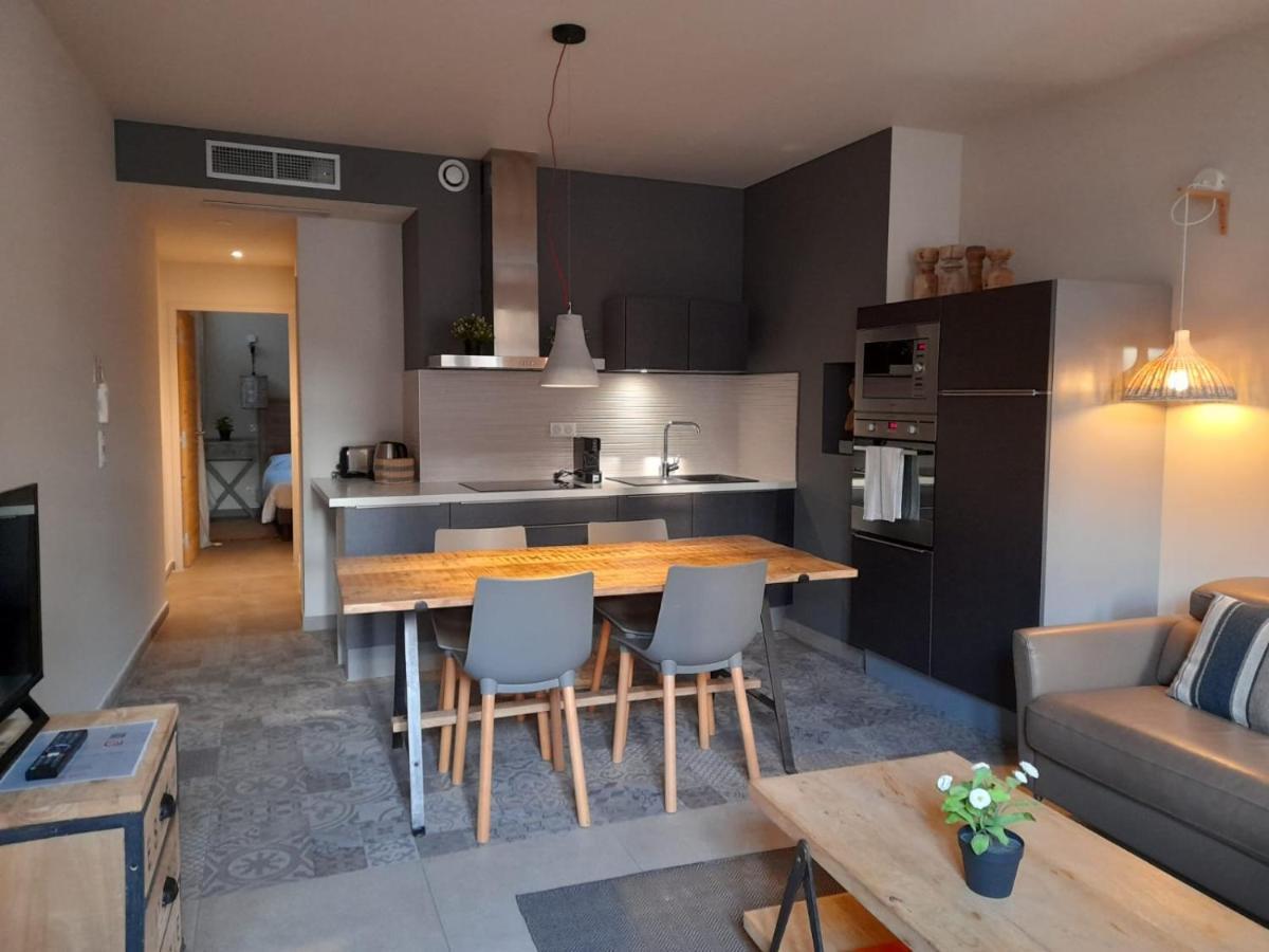 Apparts Et Lofts Bistrot Des Alpilles แซ็งต์-เรมีย์-เดอ-โพรวองซ์ ภายนอก รูปภาพ