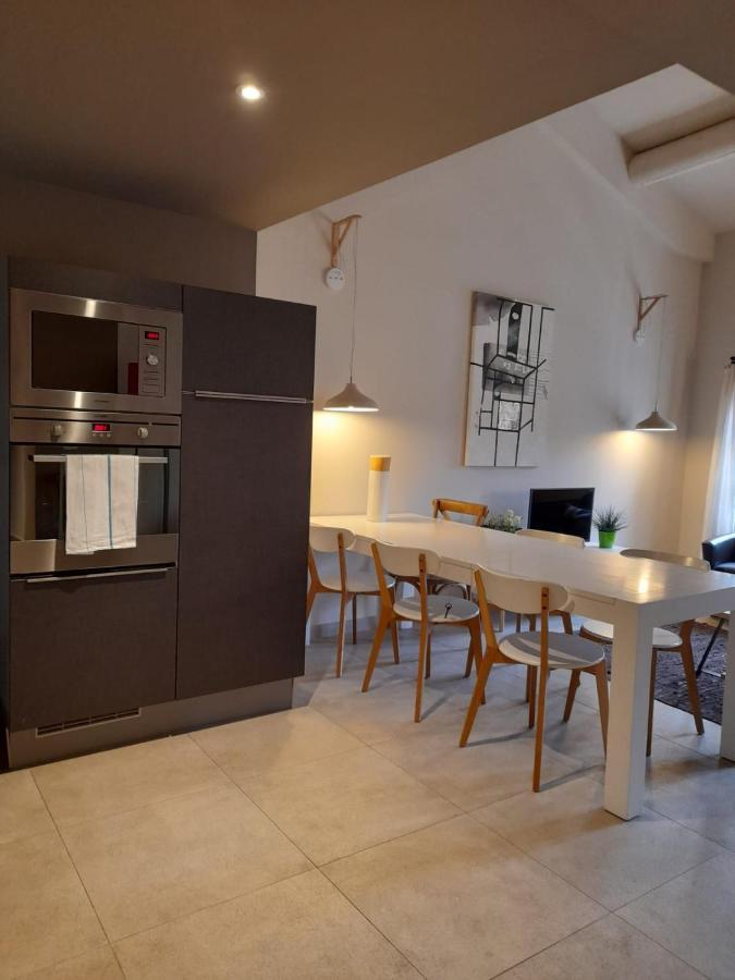 Apparts Et Lofts Bistrot Des Alpilles แซ็งต์-เรมีย์-เดอ-โพรวองซ์ ภายนอก รูปภาพ